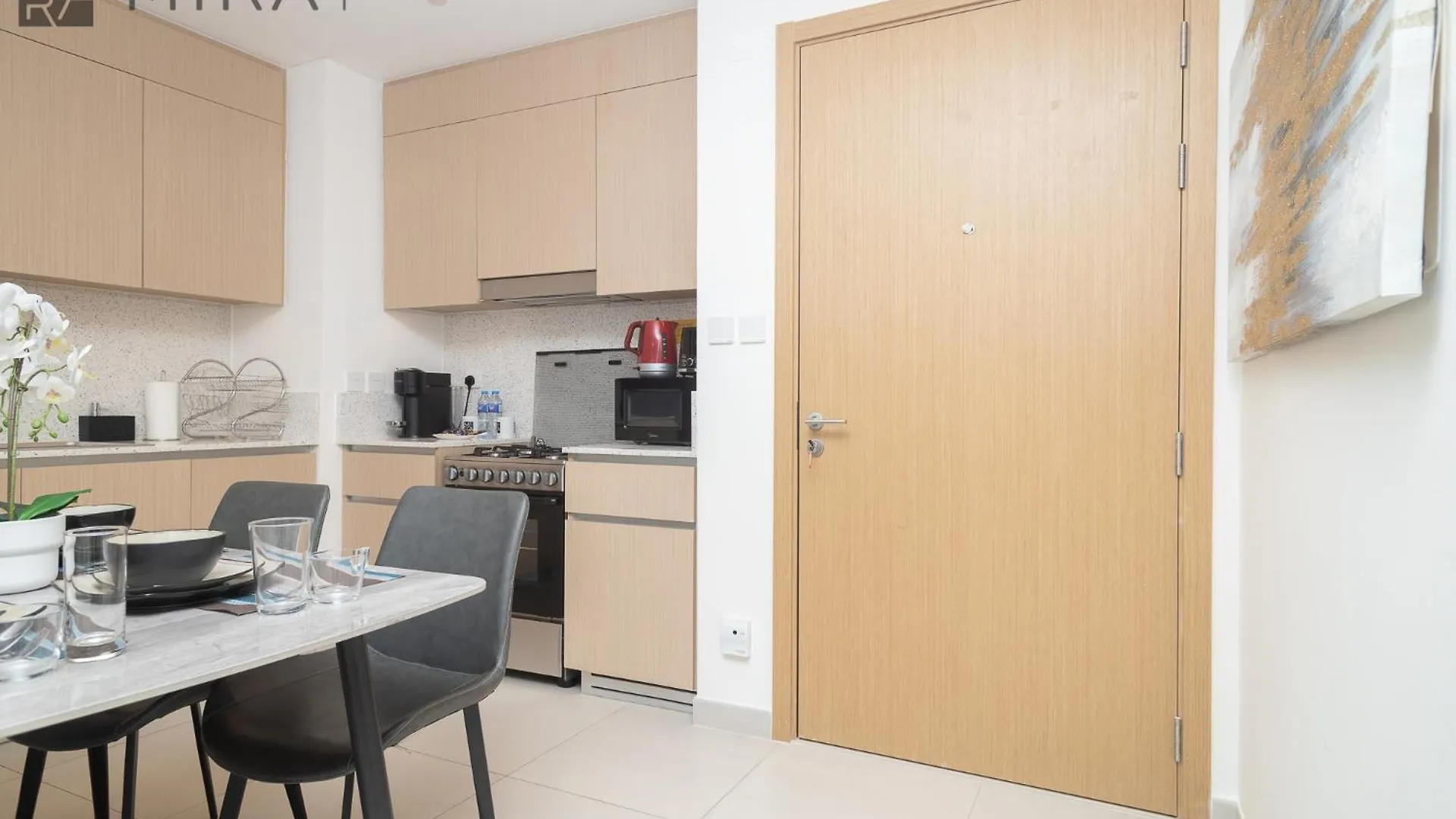 Mira Holiday Homes - Cosy 1Bhk In The Heart Of Dubai Creek Harbour Lägenhet